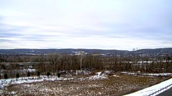 Weather camera view of Wilkes-Barre Area High School.