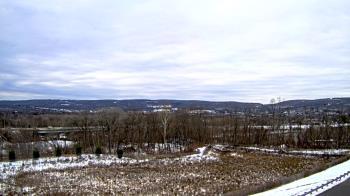 Weather camera view of Wilkes-Barre Area High School.