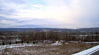 Weather camera view of Wilkes-Barre Area High School.