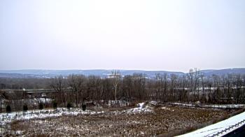 Weather camera view of Wilkes-Barre Area High School.