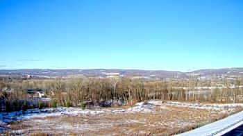 Weather camera view of Wilkes-Barre Area High School.