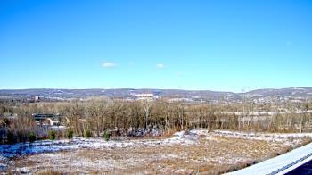 Weather camera view of Wilkes-Barre Area High School.