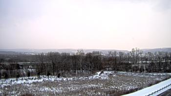Weather camera view of Wilkes-Barre Area High School.