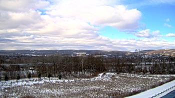 Weather camera view of Wilkes-Barre Area High School.