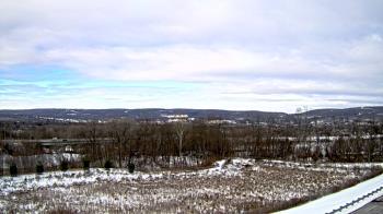 Weather camera view of Wilkes-Barre Area High School.
