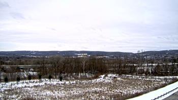 Weather camera view of Wilkes-Barre Area High School.