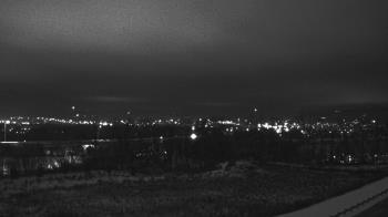 Weather camera view of Wilkes-Barre Area High School.