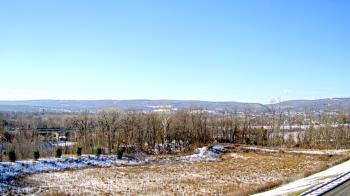 Weather camera view of Wilkes-Barre Area High School.