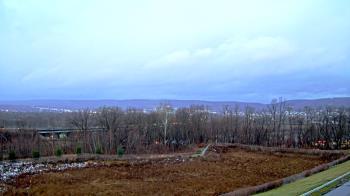 Weather camera view of Wilkes-Barre Area High School.