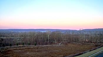 Weather camera view of Wilkes-Barre Area High School.