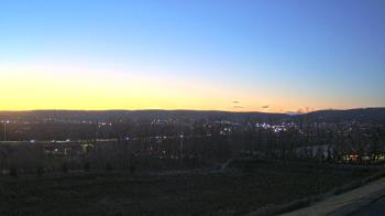 Weather camera view of Wilkes-Barre Area High School.