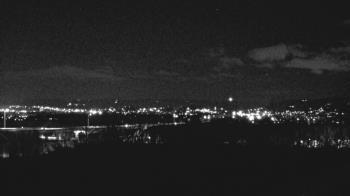 Weather camera view of Wilkes-Barre Area High School.