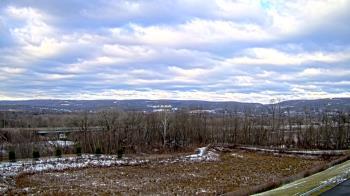 Weather camera view of Wilkes-Barre Area High School.