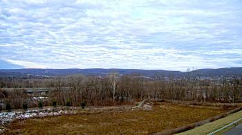 Weather camera view of Wilkes-Barre Area High School.