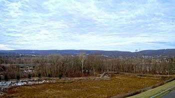 Weather camera view of Wilkes-Barre Area High School.