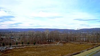 Weather camera view of Wilkes-Barre Area High School.