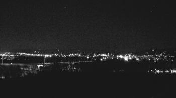 Weather camera view of Wilkes-Barre Area High School.