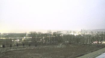 Weather camera view of Wilkes-Barre Area High School.