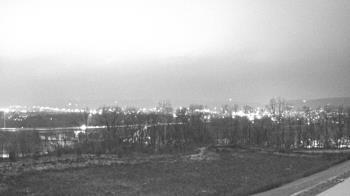 Weather camera view of Wilkes-Barre Area High School.