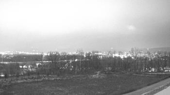 Weather camera view of Wilkes-Barre Area High School.