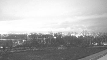 Weather camera view of Wilkes-Barre Area High School.