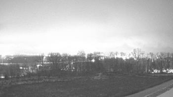 Weather camera view of Wilkes-Barre Area High School.