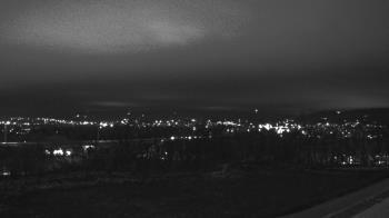 Weather camera view of Wilkes-Barre Area High School.