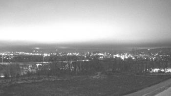 Weather camera view of Wilkes-Barre Area High School.