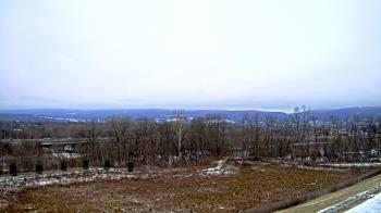 Weather camera view of Wilkes-Barre Area High School.