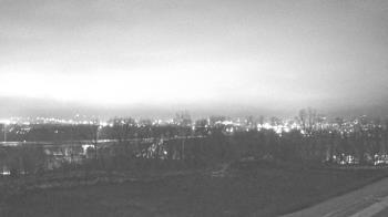 Weather camera view of Wilkes-Barre Area High School.