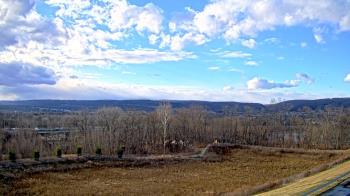 Weather camera view of Wilkes-Barre Area High School.