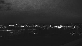 Weather camera view of Wilkes-Barre Area High School.