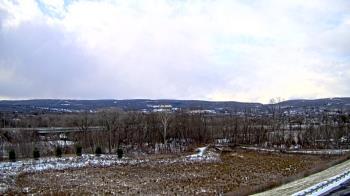 Weather camera view of Wilkes-Barre Area High School.