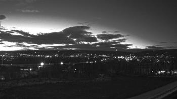 Weather camera view of Wilkes-Barre Area High School.