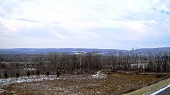 Weather camera view of Wilkes-Barre Area High School.
