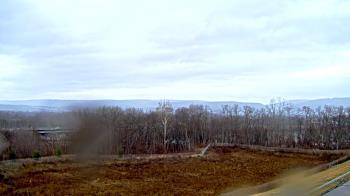Weather camera view of Wilkes-Barre Area High School.