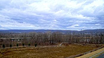 Weather camera view of Wilkes-Barre Area High School.