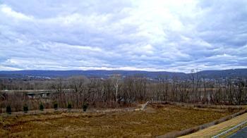 Weather camera view of Wilkes-Barre Area High School.