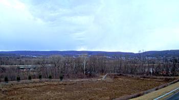 Weather camera view of Wilkes-Barre Area High School.