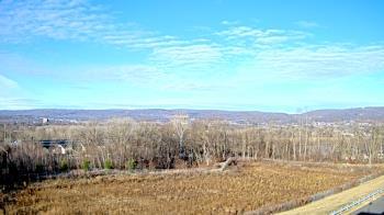 Weather camera view of Wilkes-Barre Area High School.
