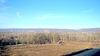 Weather camera view of Wilkes-Barre Area High School.