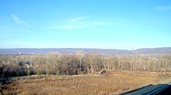 Weather camera view of Wilkes-Barre Area High School.