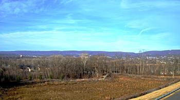 Weather camera view of Wilkes-Barre Area High School.