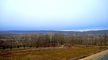 Weather camera view of Wilkes-Barre Area High School.