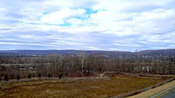 Weather camera view of Wilkes-Barre Area High School.