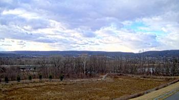 Weather camera view of Wilkes-Barre Area High School.