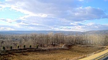 Weather camera view of Wilkes-Barre Area High School.