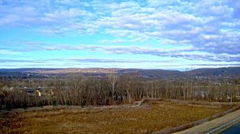 Weather camera view of Wilkes-Barre Area High School.