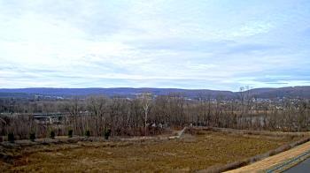 Weather camera view of Wilkes-Barre Area High School.