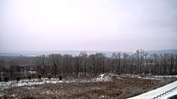 Weather camera view of Wilkes-Barre Area High School.